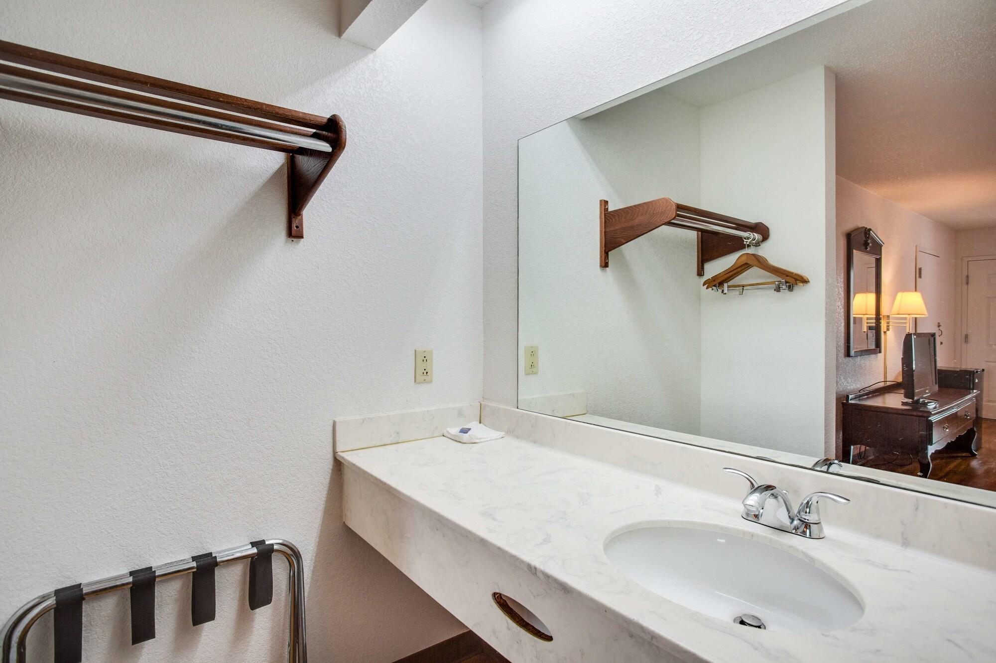 Motel 6-White House, Tn ภายนอก รูปภาพ